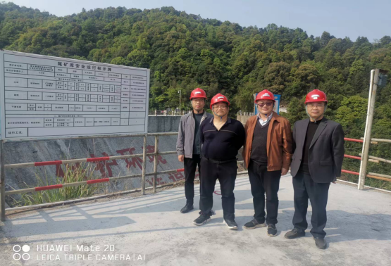 1685676997209741.jpg 1685676904473.jpg